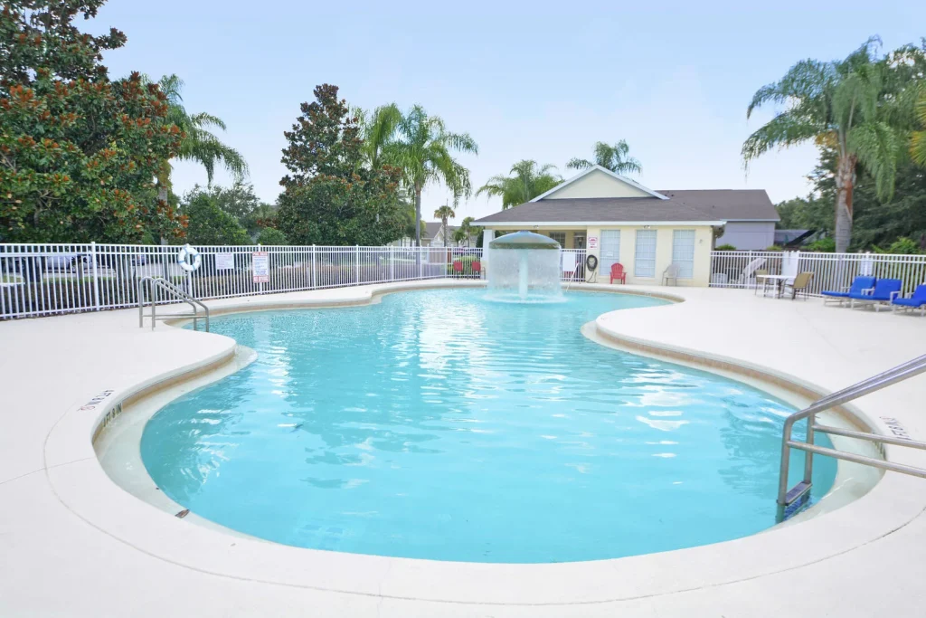 Glenbrook Resort Pool