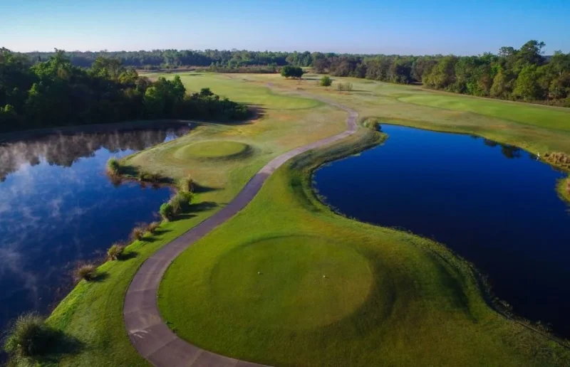 Providence Golf tee