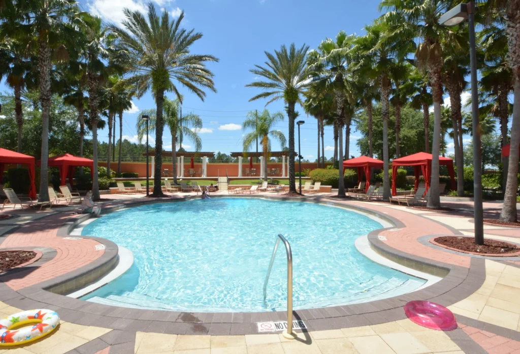 Solana Resort swimming pool